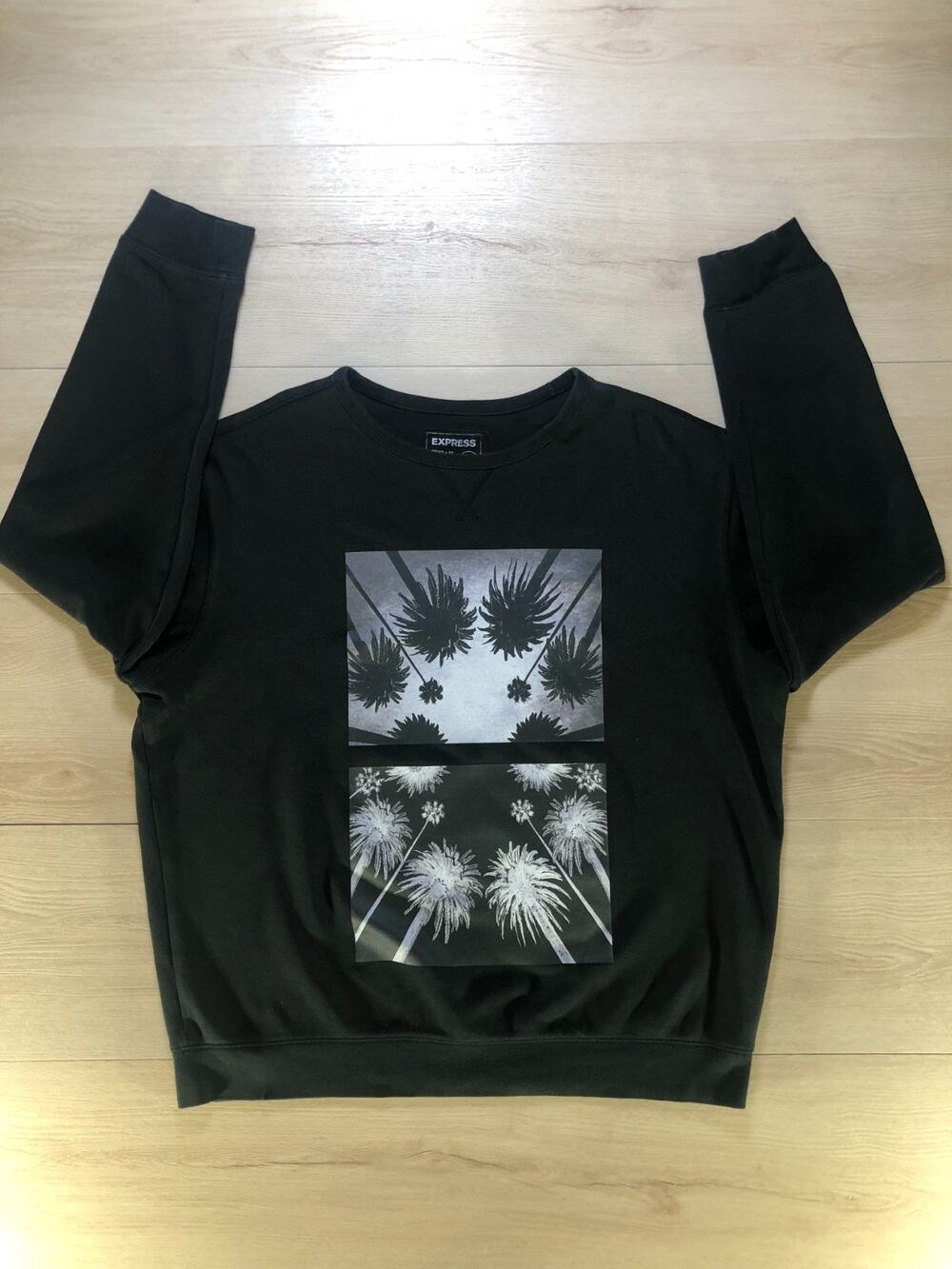 Express Palm Tree Graphic Sweatshirt Black L [0019]